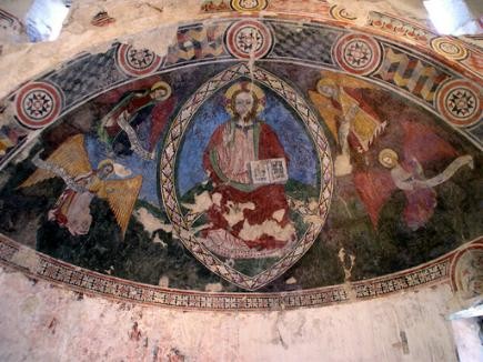 Antica chiesa parrocchiale della Santa Croce, affresco del Cristo Pantocratore 