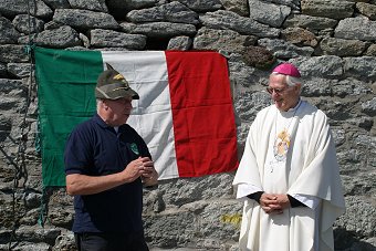 GLI ALPINI AI PIEDI DEL CRISTO REDENTORE SUL MOMBARONE- FERRARO Gianni