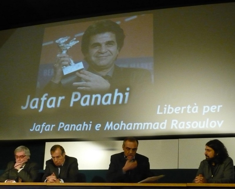 Al Cinema Massimo per liberazione di Jafar Panahi: Ahmed Rafat, Pietro Mercenaro, Alberto Barbera e Hamid Ziarati  