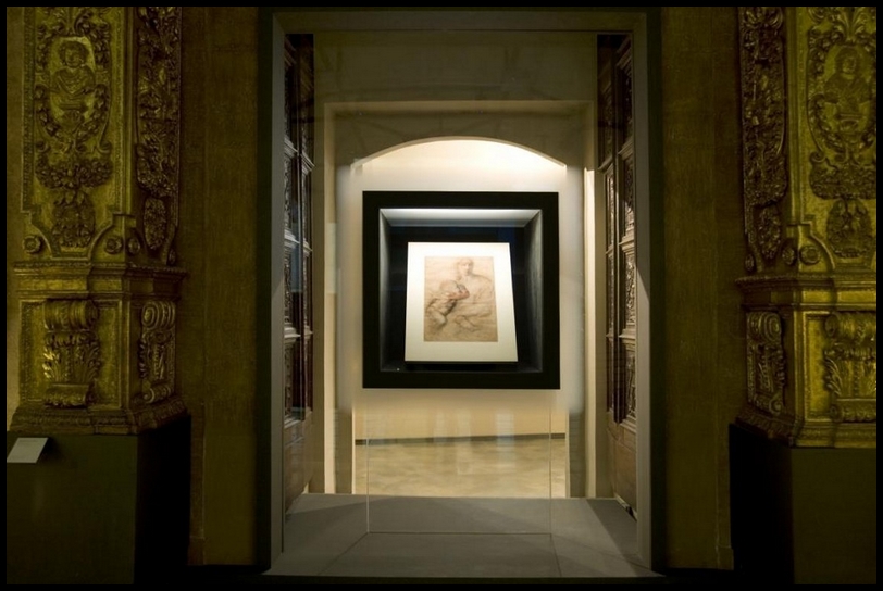 Madonna col Bambino (1525) di Michelangelo Buonarroti, Corte medievale in Palazzo Madama