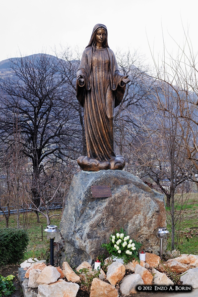 PELLEGRINAGGIO DA AOSTA A MEDJUGORIE E INCONTRO DI PREGHIERA A VALME’ANAZ (AO) – ANNALORO G.- PEIRA A.