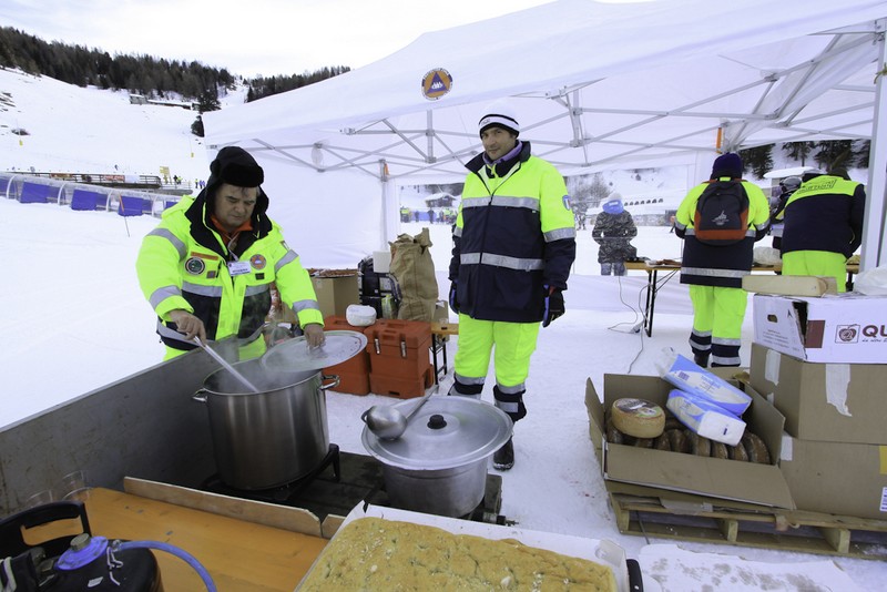 MOmento in cucina, X Campionato italiano di sci della Protezione Civile 2012, Valle d'Aosta