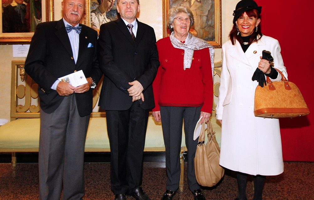 SERATA SPECIALE  NELLA  CHIESA DI  SAN CASSIANO A BIELLA-ALBA Silvia