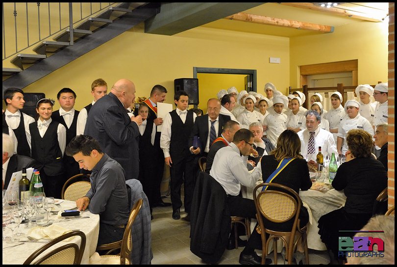 ALLA REGGIA “ANTONIO LONGO”   GLI   CHEF   DI   PIEMONTE E VALLE D’AOSTA-FERRARO Gianni