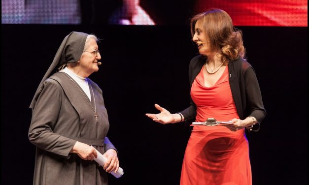 SUOR ANNA MARIA SCARZELLO “DONNA DELL’ANNO”-MARCOLELLA Alba