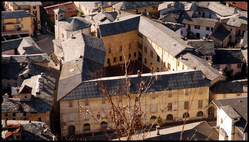 UNA PERLA NEL CUORE DELLE ALPI-PRELLI Cristina