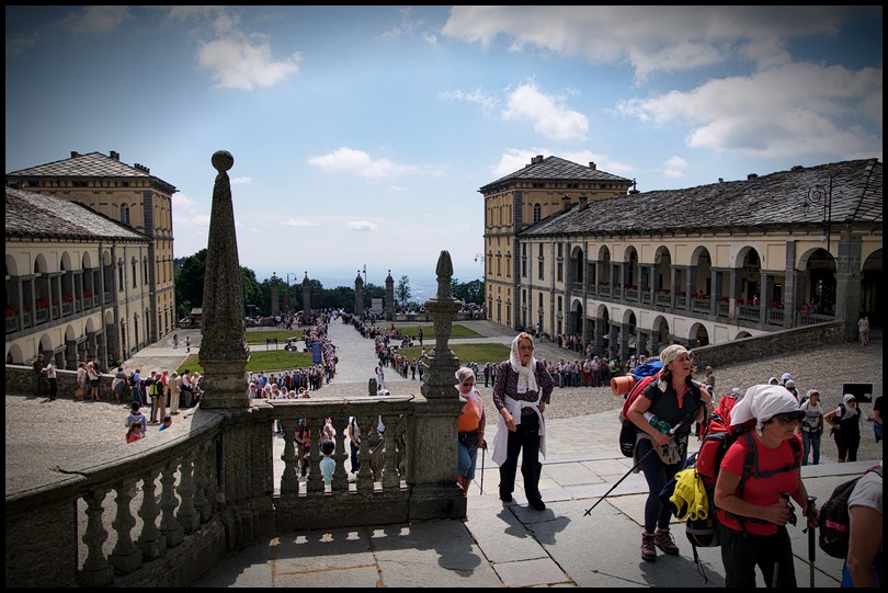 L’IRRESISTIBILE RICHIAMO DELLA MADONNA NERA-Martina PRAZ