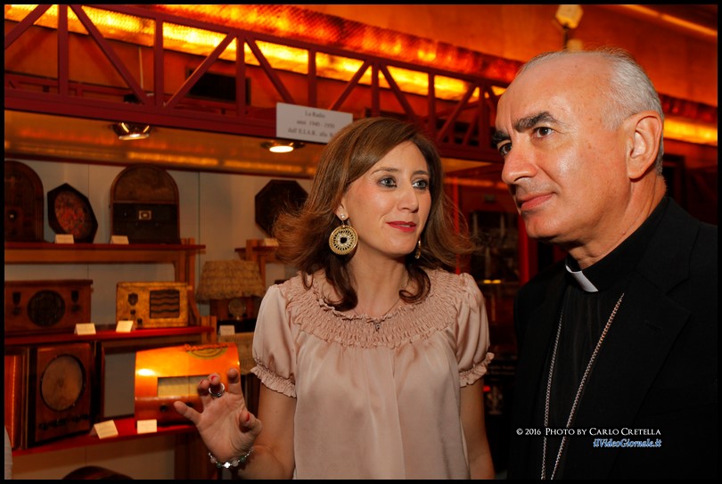 MONSIGNOR STAGLIANÒ: “CANTO LA MUSICA POP PER ARRIVARE AL CUORE DEI GIOVANI” – Krizia RIBOTTA