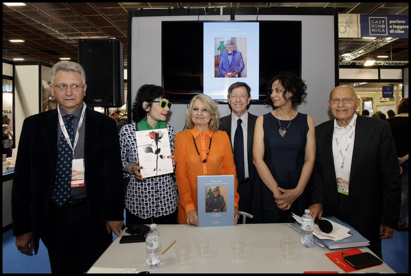 “I PIRANDELLO. LA FAMIGLIA E L’EPOCA PER IMMAGINI” – Sarah ZAPPULLA MUSCARA