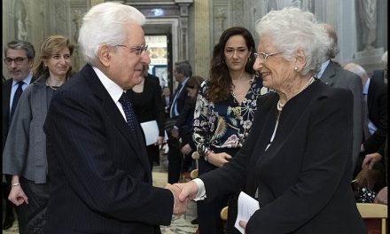 IL SIGILLO DELLA REGIONE A LILIANA SEGRE – Antonino CALANDRA