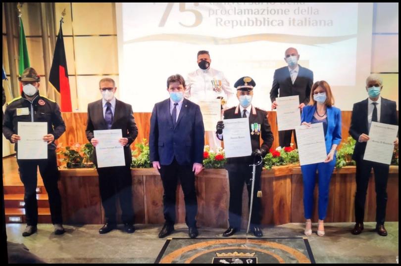 UN CAVALIERE DONNA PER LA REPUBBLICA ITALIANA